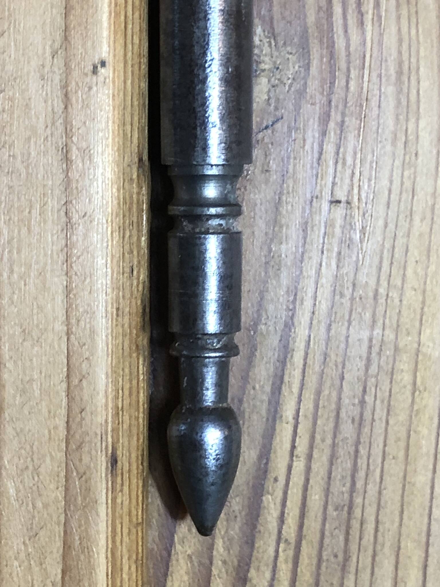 Alsatian armoire from 1878 in Pichepin – A unique and authentic piece