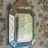 Venetian mirror with pareclose 19th / 20th century Height 80 cm