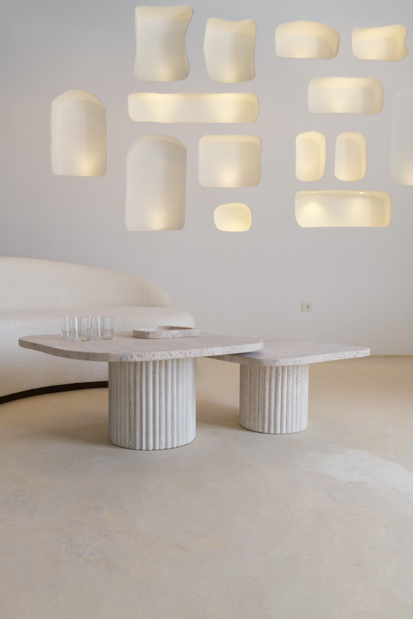Irregular nesting coffee tables - ATHENA - 70/50 - porous natural travertine