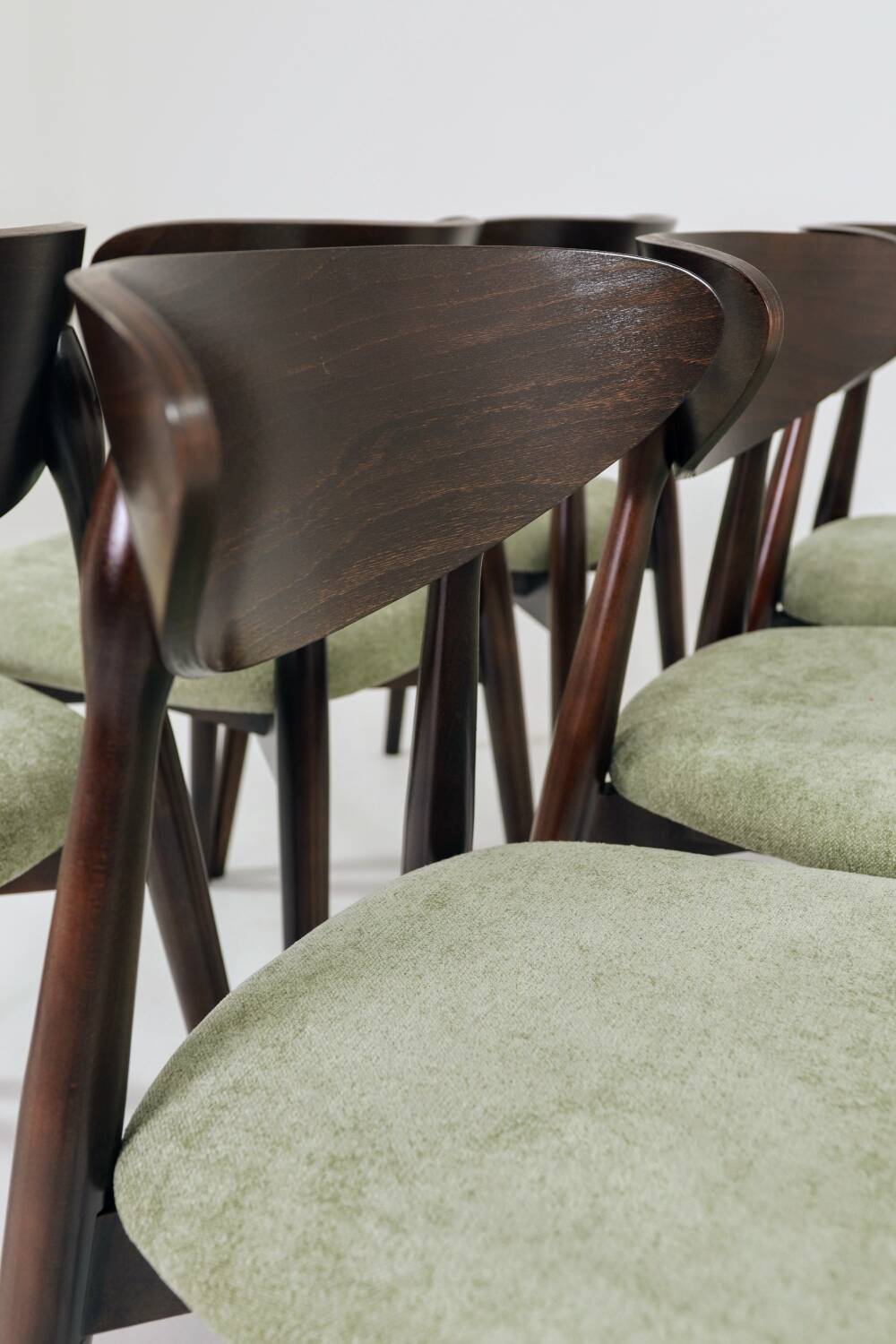 Modern set of 4 dining chairs, sage fabric