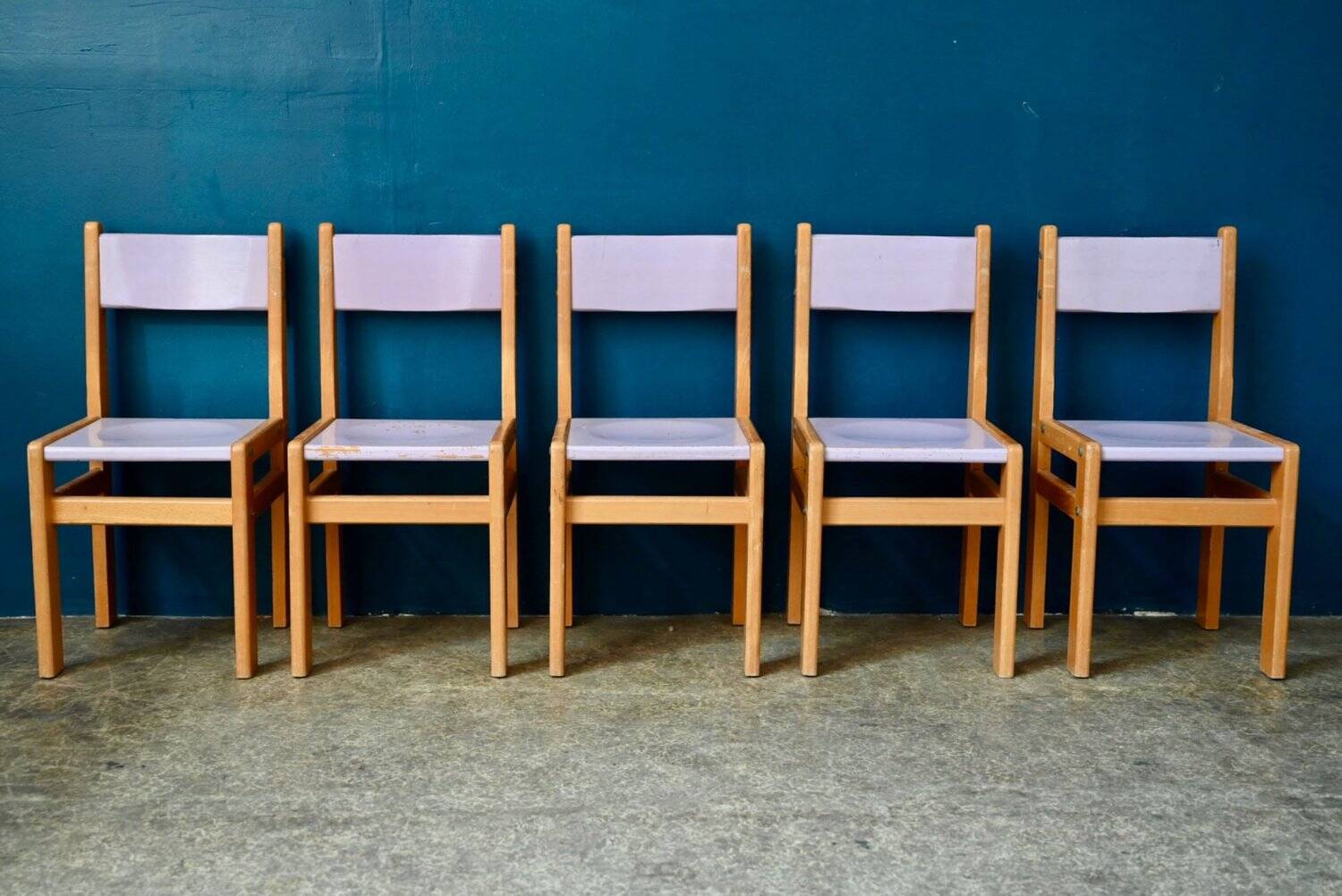 Vintage 1970s octagonal children's table in beech and lilac formica, with 5 chairs.