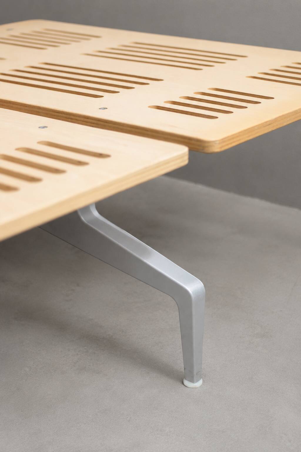Legnoletto bed by Alfredo Häberli model LL4 by Alias, bed or daybed.