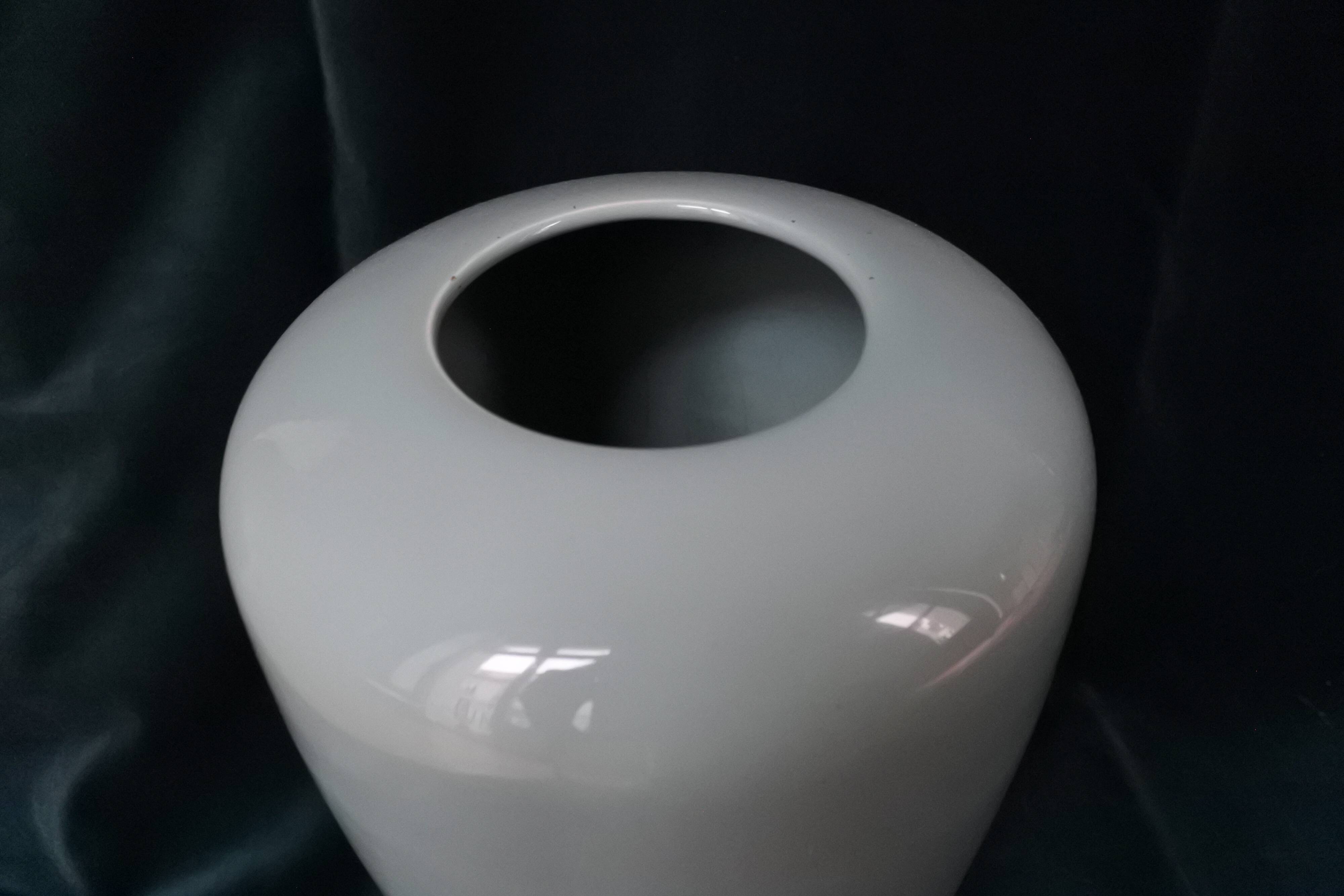 Ceramic vase