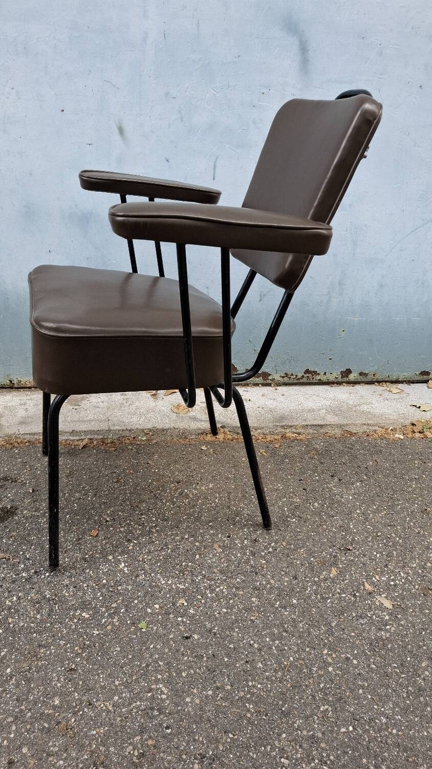 Vintage 50s hairdresser chair