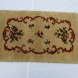 Old carpet descente bed in high wool handmade 110x70cm