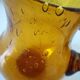 Petit pichet en verre bullé de Biot jaune doré
