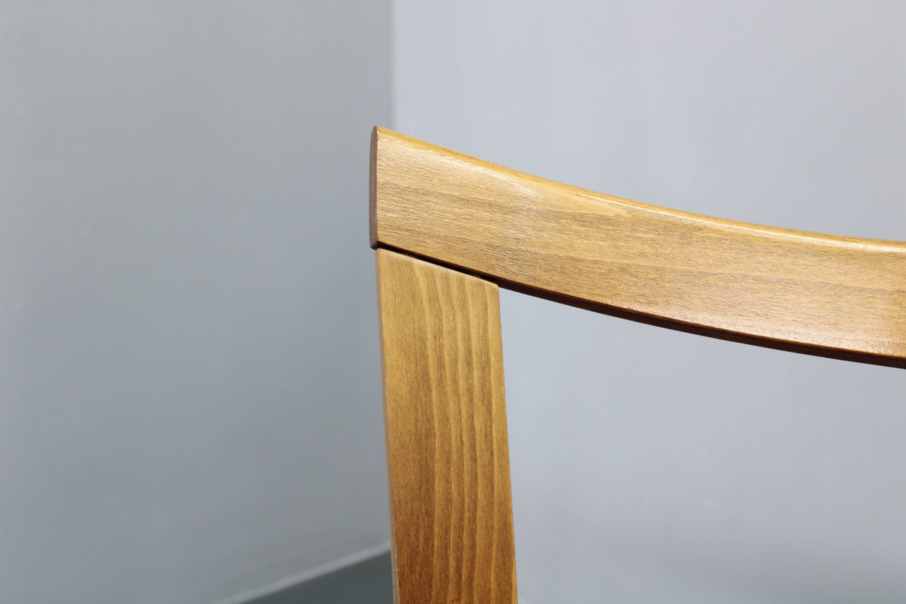 4 chaises en bois, années 1970