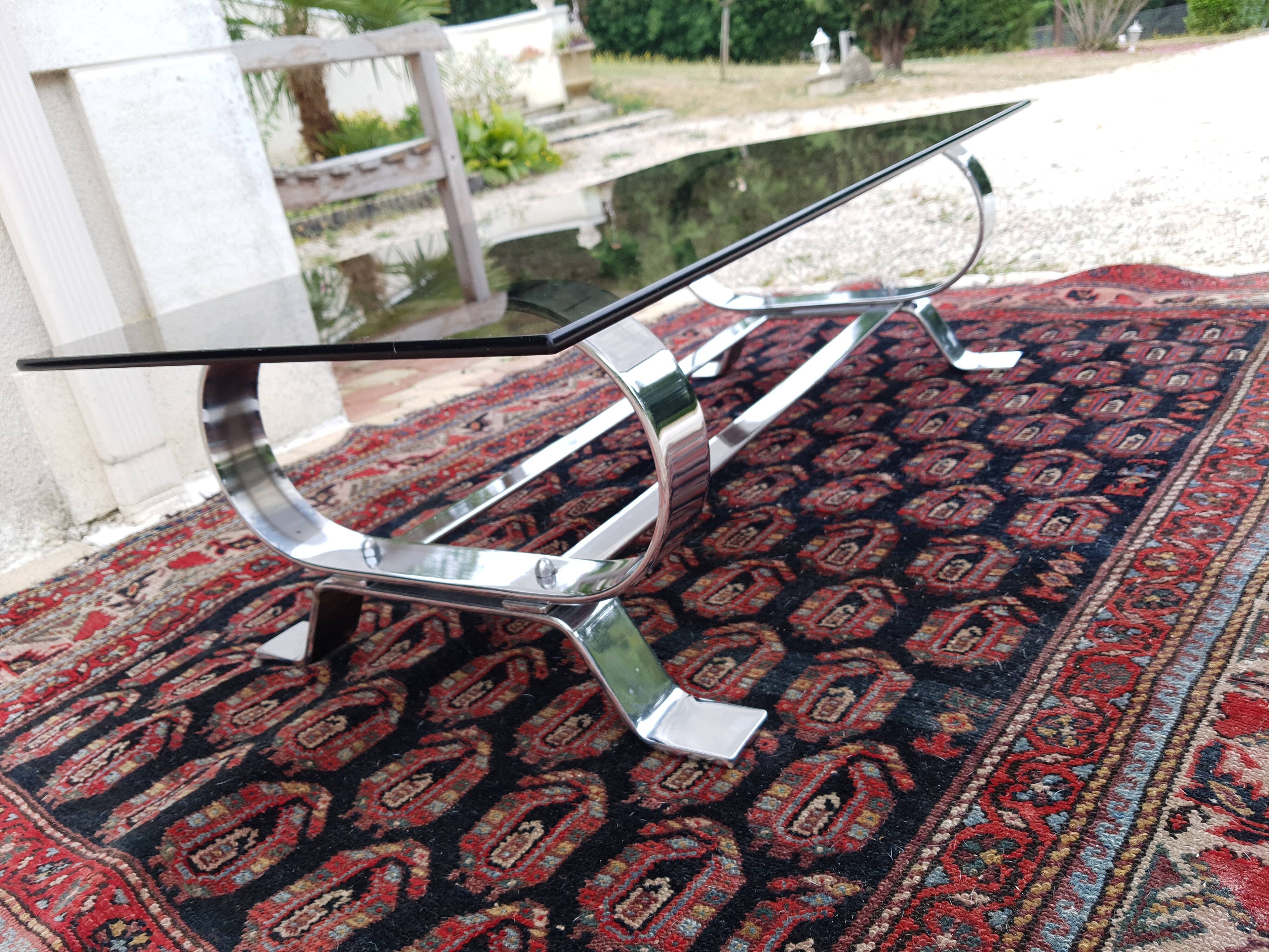 Vintage design lounge table