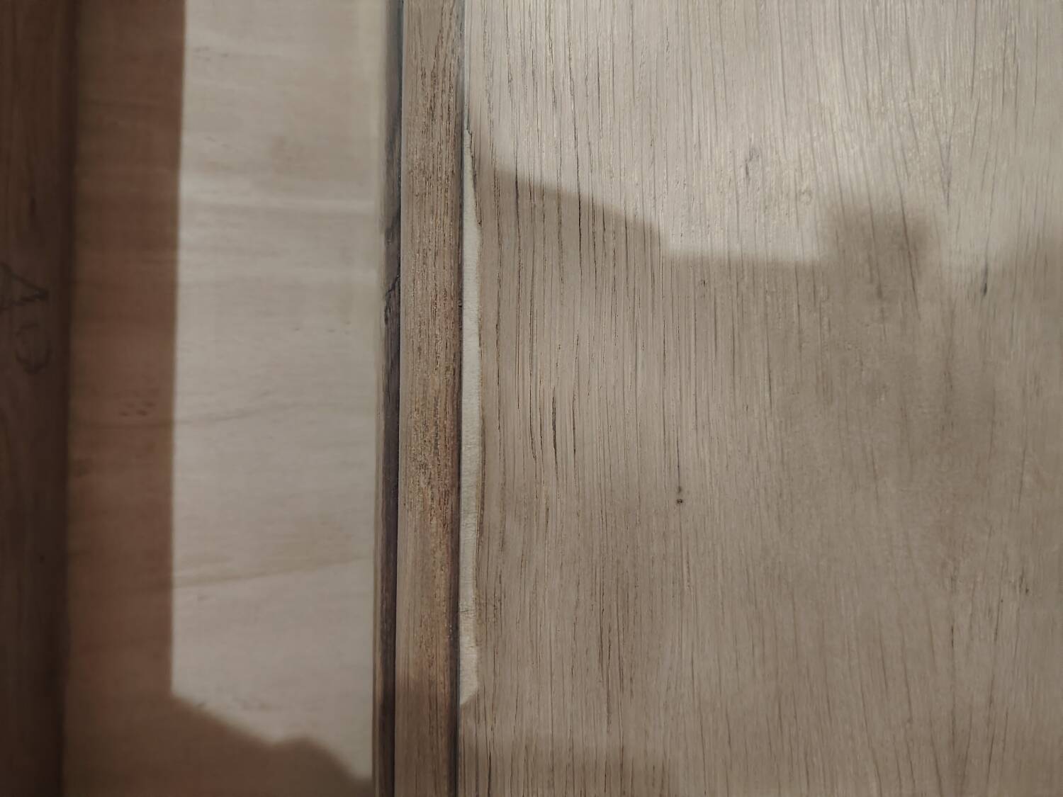 Art Deco chest of drawers