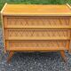 Vintage chest of drawers in light oak and rattan with tapered legs, 3 drawers from the 1950s.