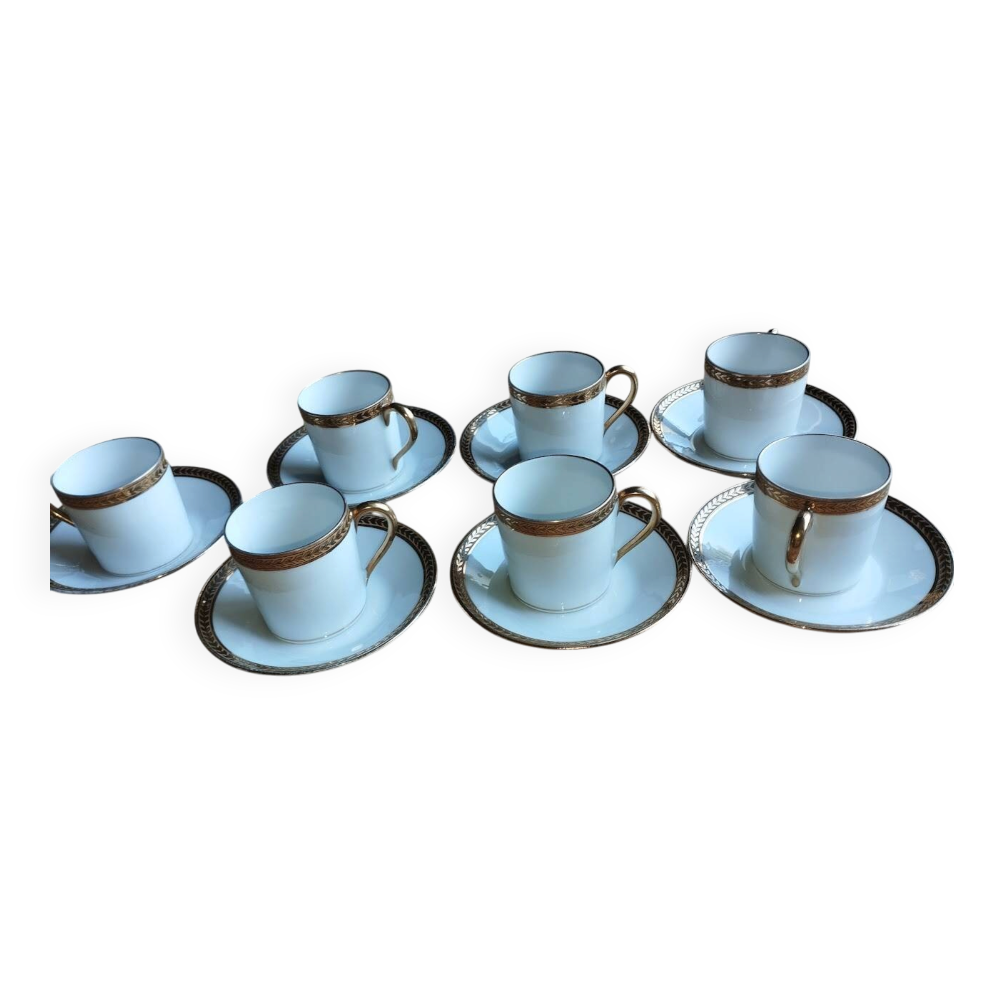 Coffee service for 6 people in Limoges porcelain by Robert Haviland, 1930.
