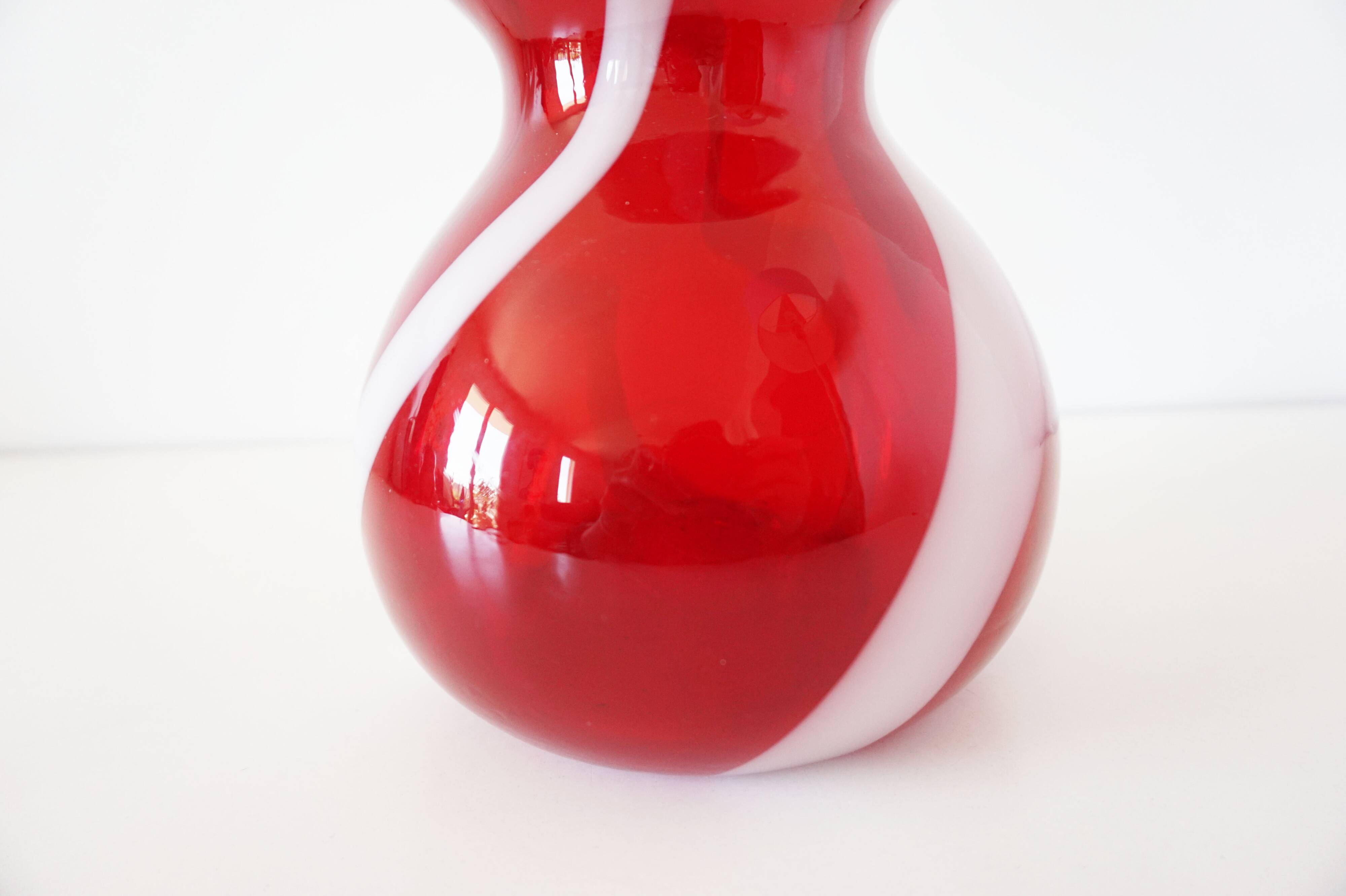 Italian carafe, blown glass, red Empoli.