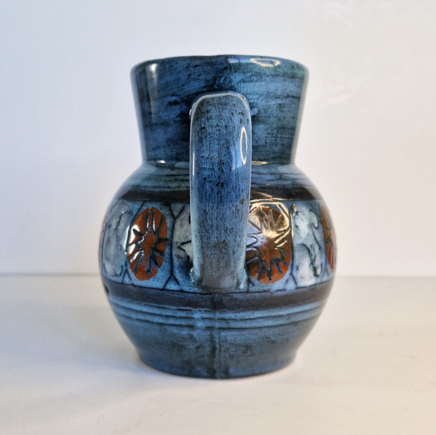 Jean de Lespinasse blue pitcher model 5