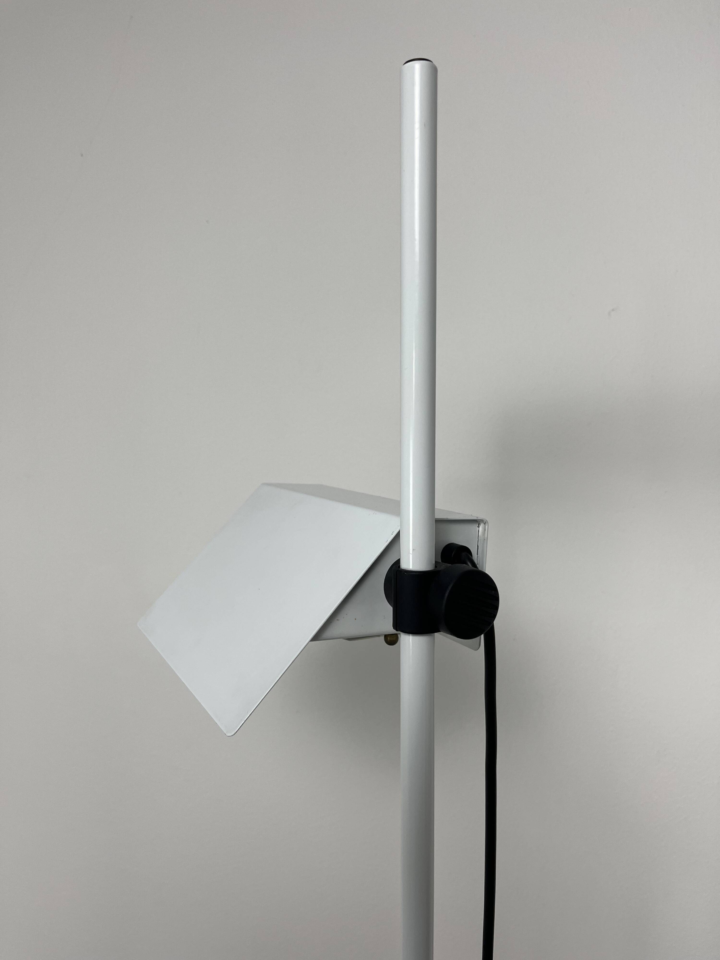 Vintage 70s floor lamp in white metal
