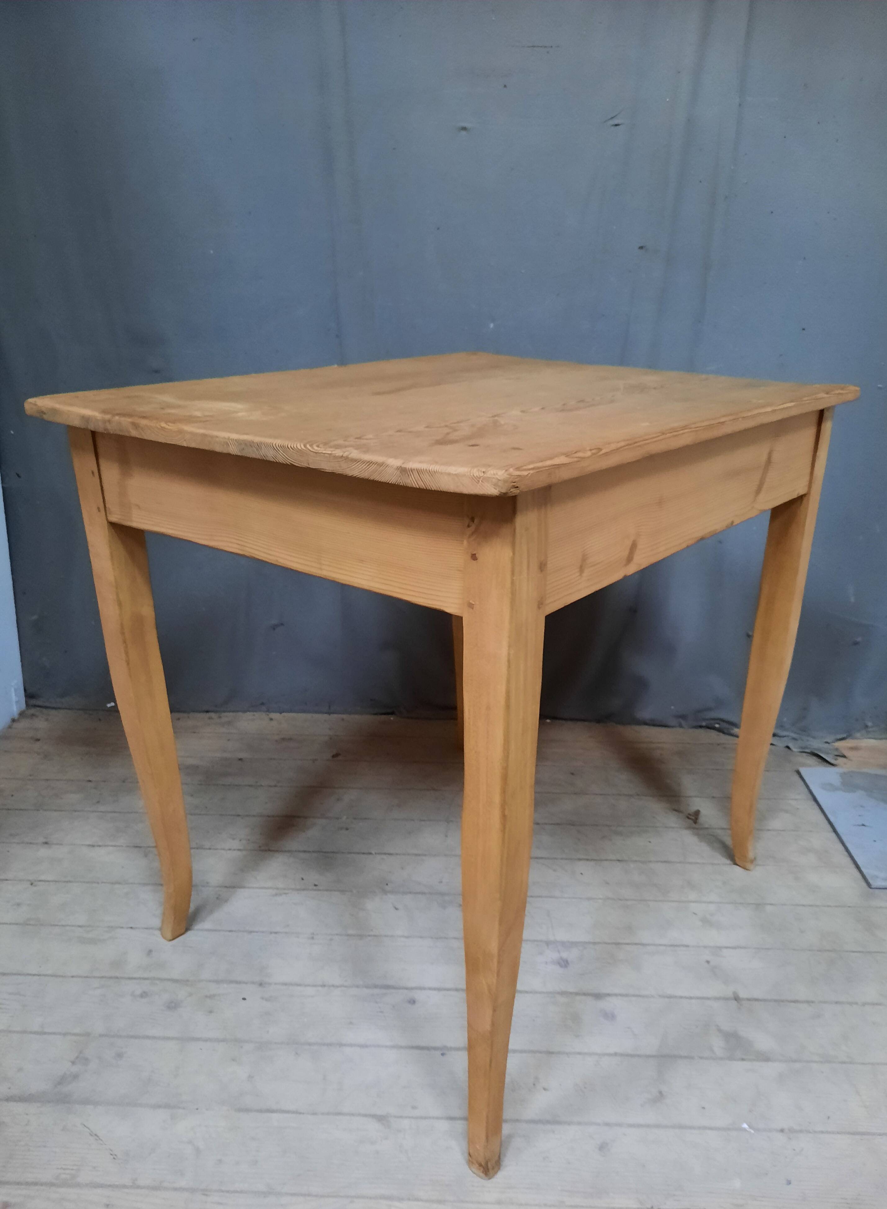 Louis XV style table in natural wood