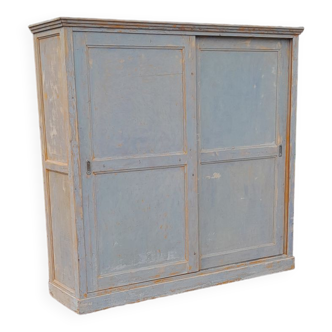 Fir cabinet