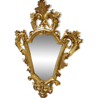 Antique baroque gilded mirror in carved wood, 18th century