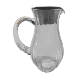 Glass water carafe