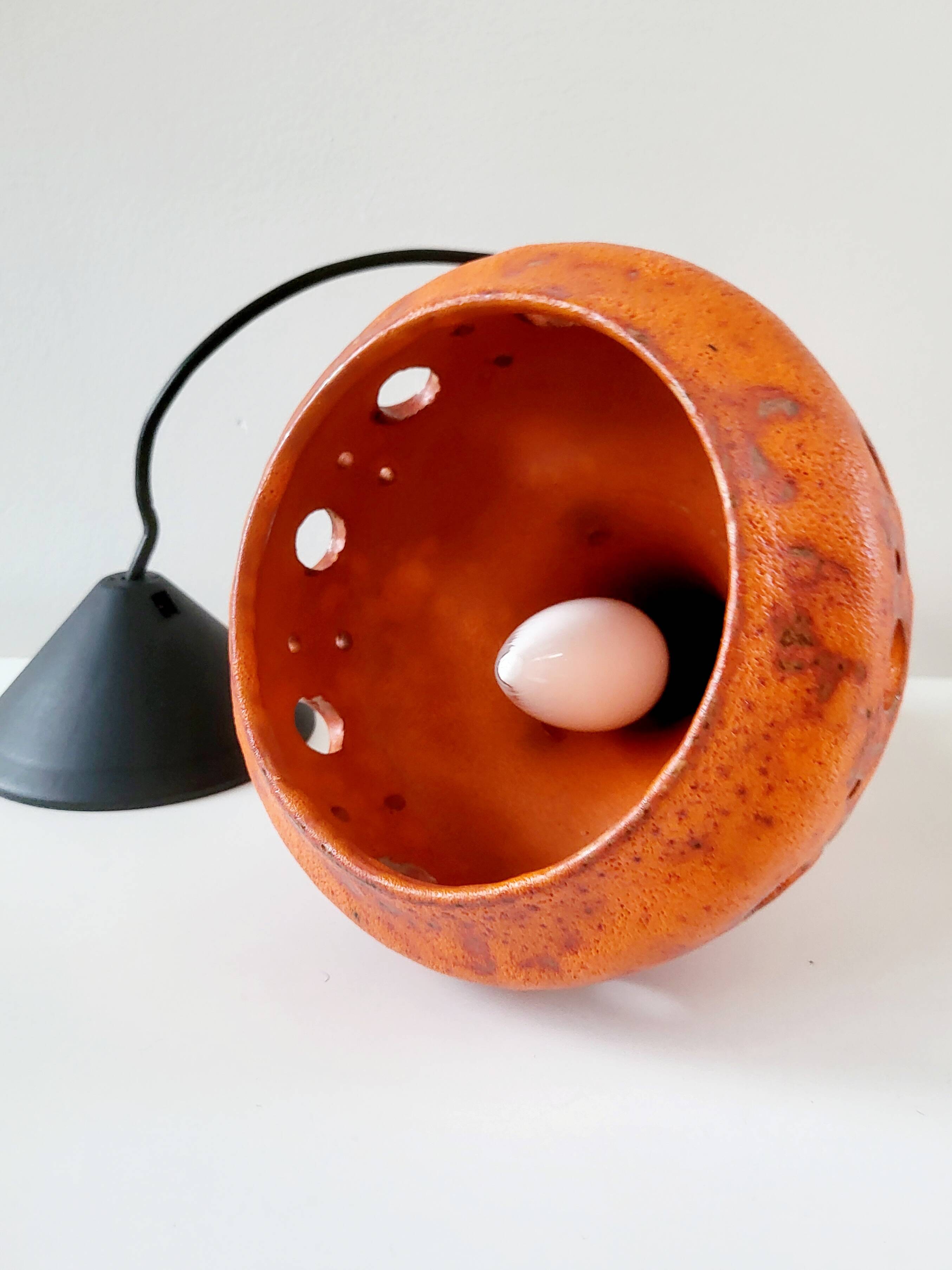 Lampe à suspension Fat Lava en céramique, teinte orange, pot 50
