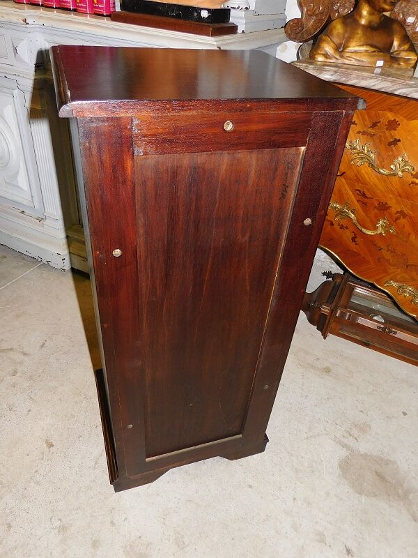 Classor has 4 massive mahogany cutters