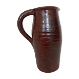 Terracotta vase bordeaux