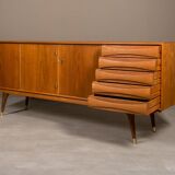 Enfilade en teck par Sven Andersen, Norvège 1950