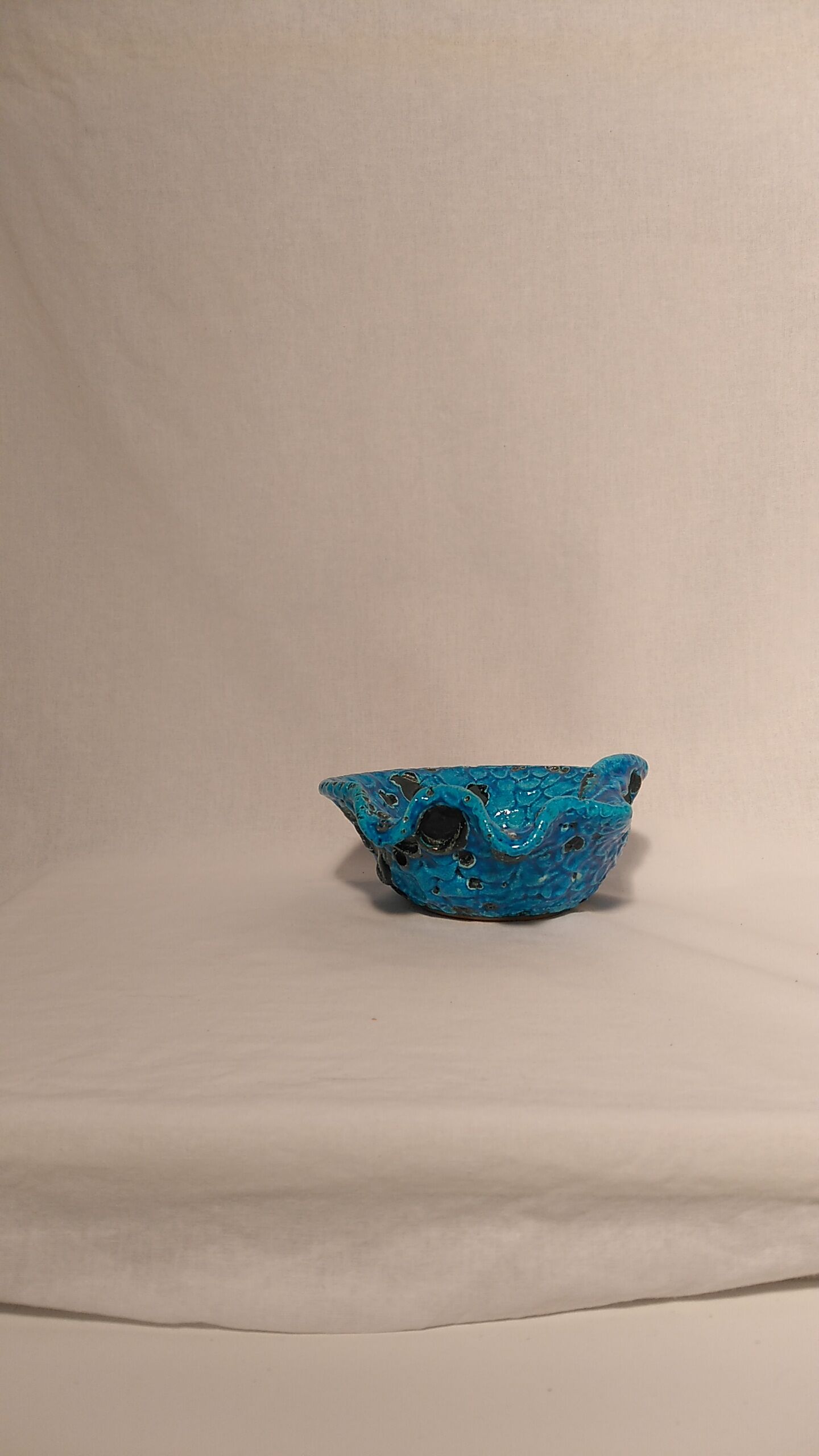 Empty cut pocket sea foam Vallauris