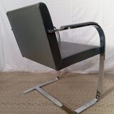 BRNO leather armchair, design Mies Van Der Rohe