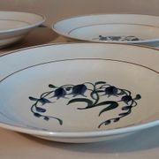 Assiettes creuses série de six faïence de Longchamp décor Simone