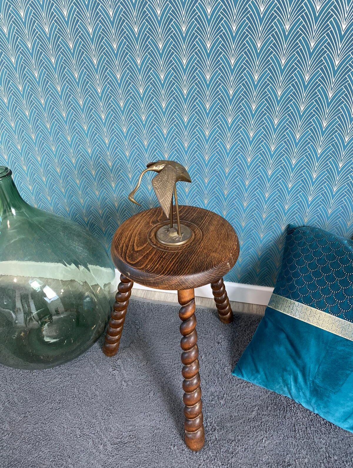 Tripod tabouret