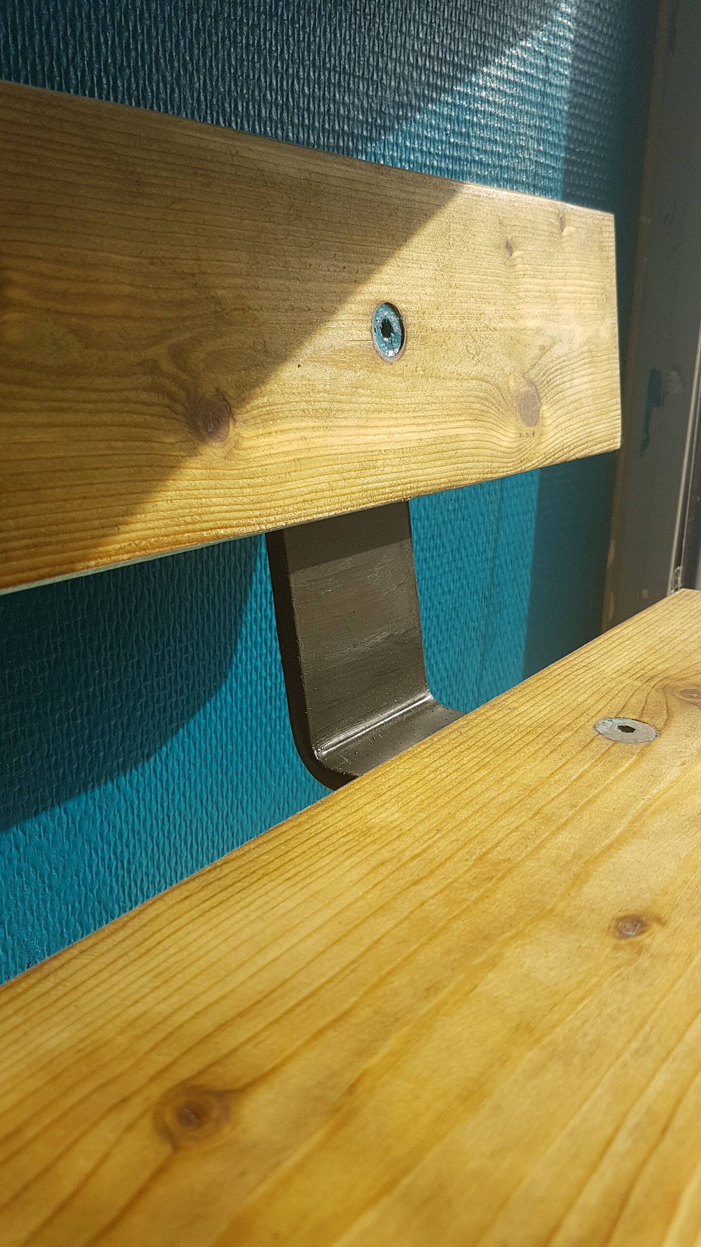 Banc d'école maternelle