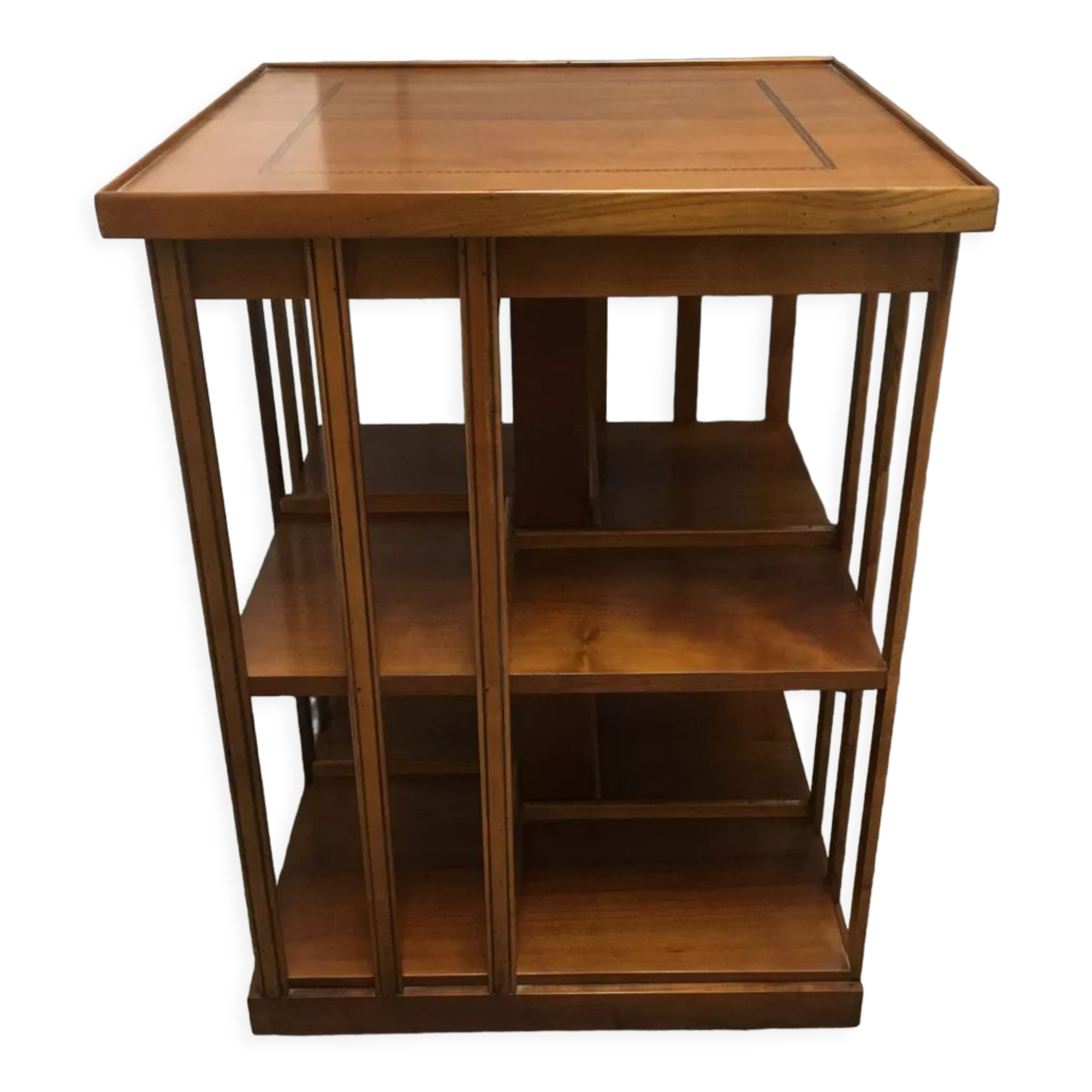 Richelieu revolving bookcase