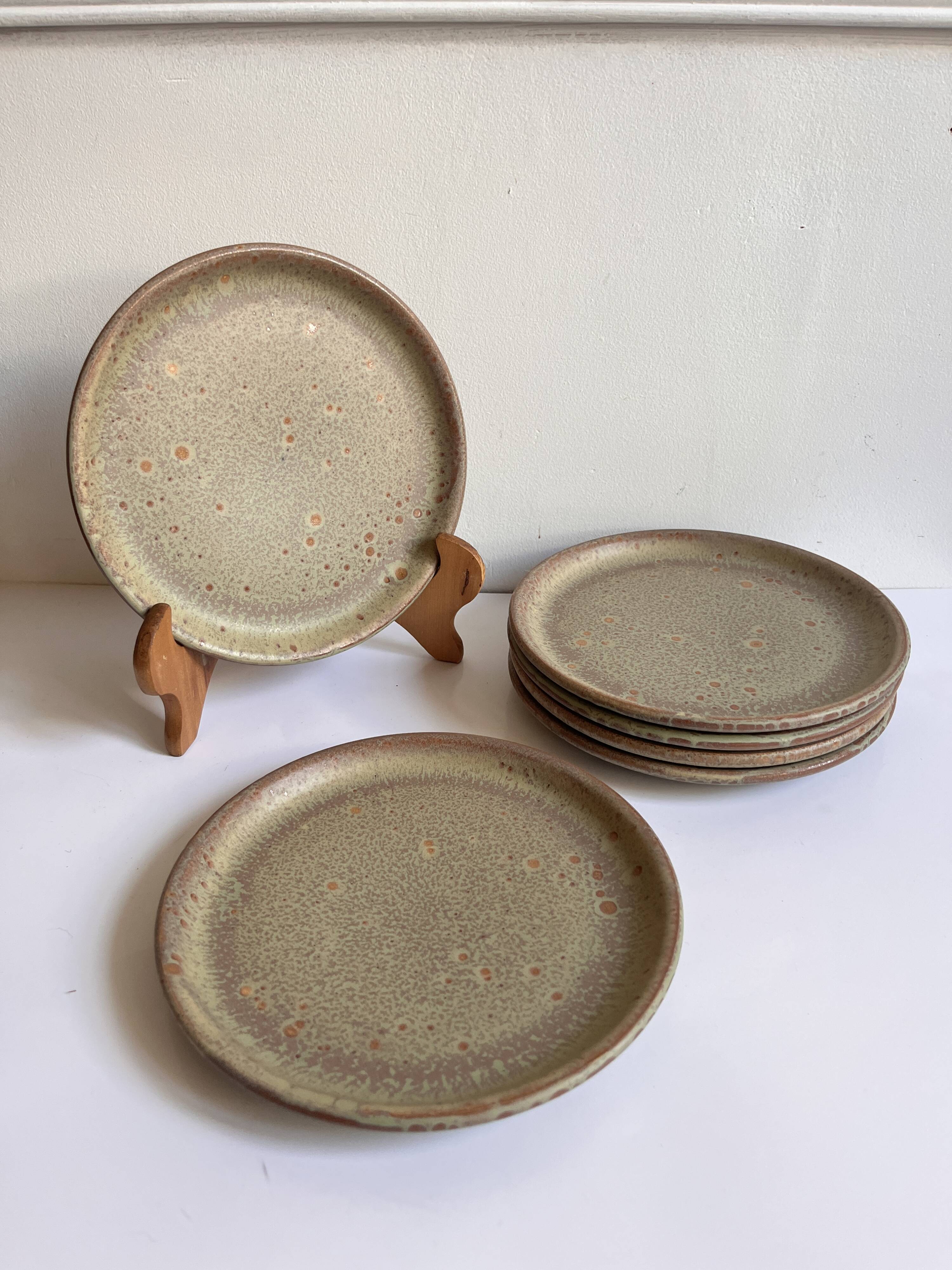 Stoneware dessert plate