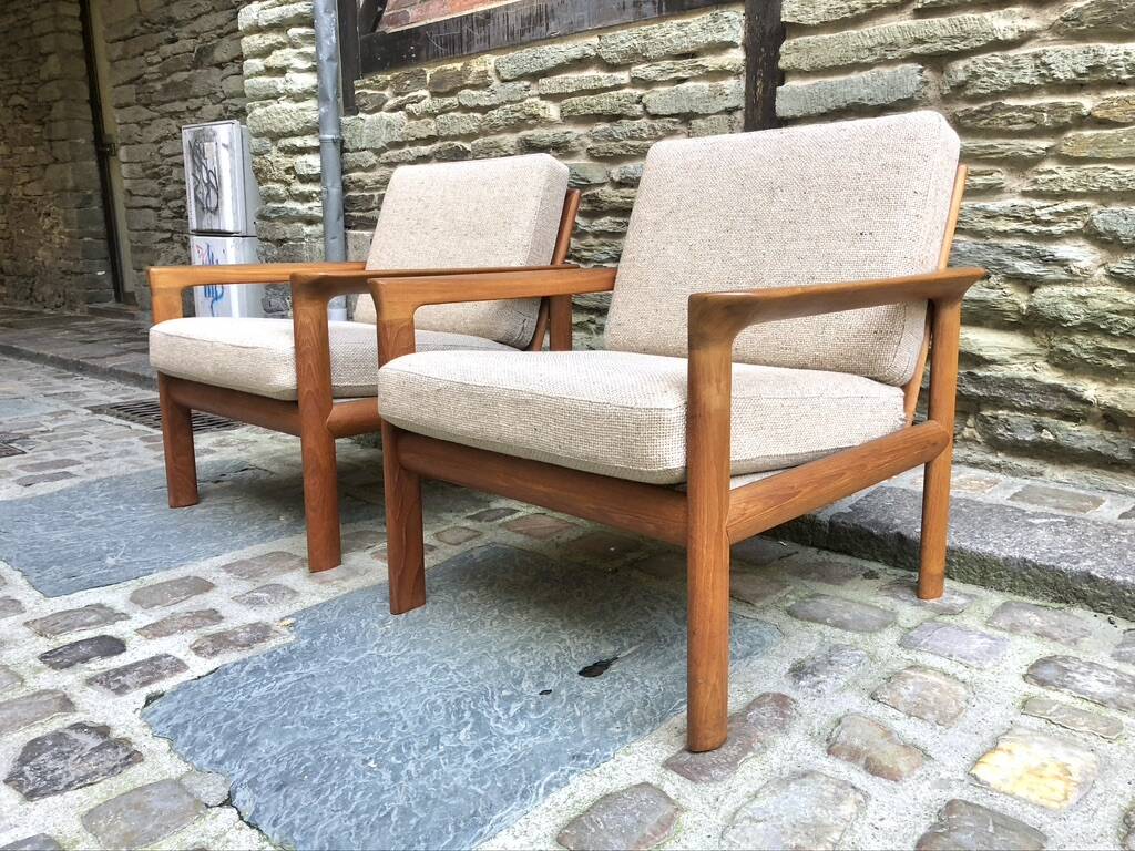 Pair of Danish armchairs 1970