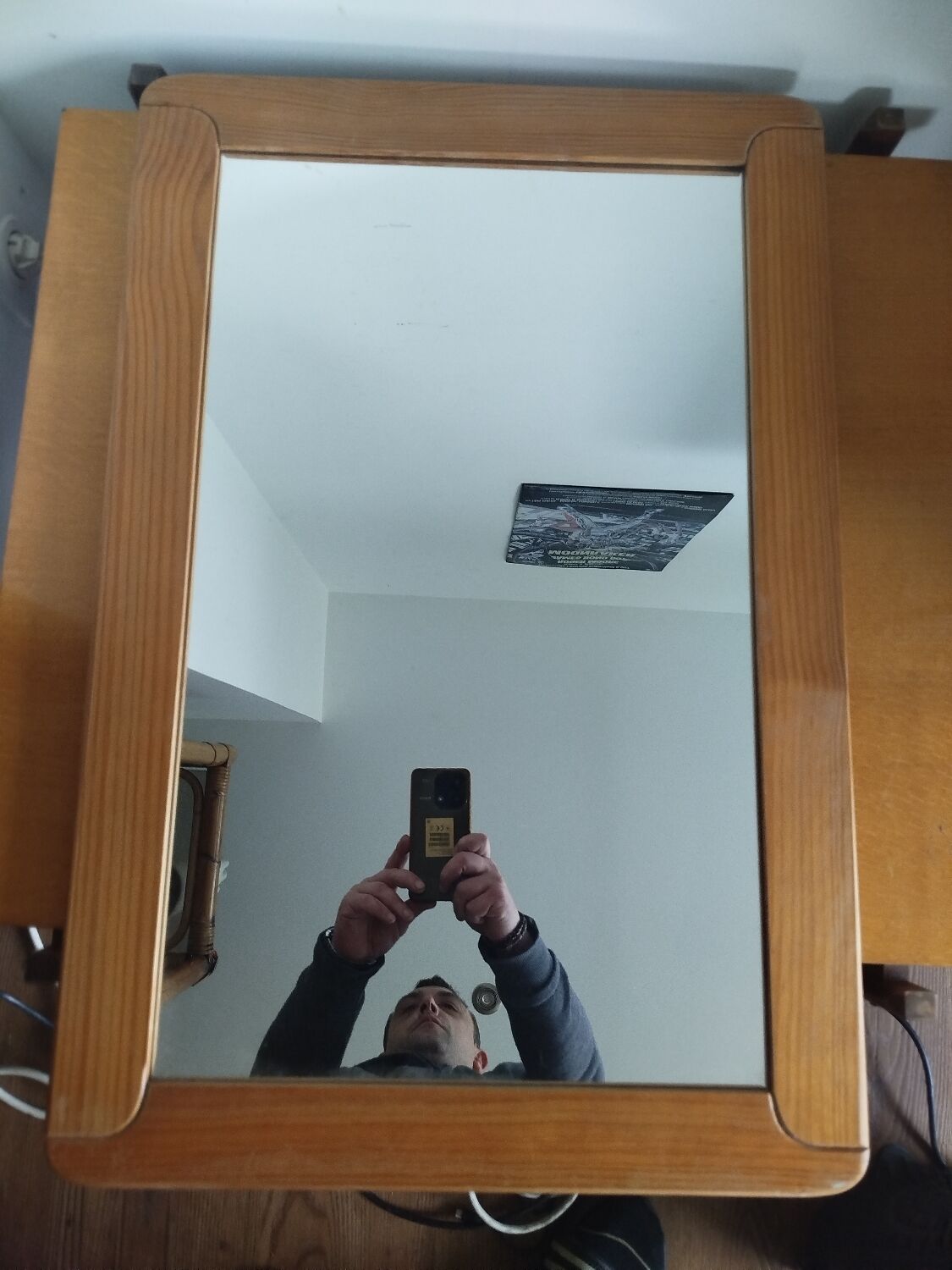 Miroir scandinave vintage en pin