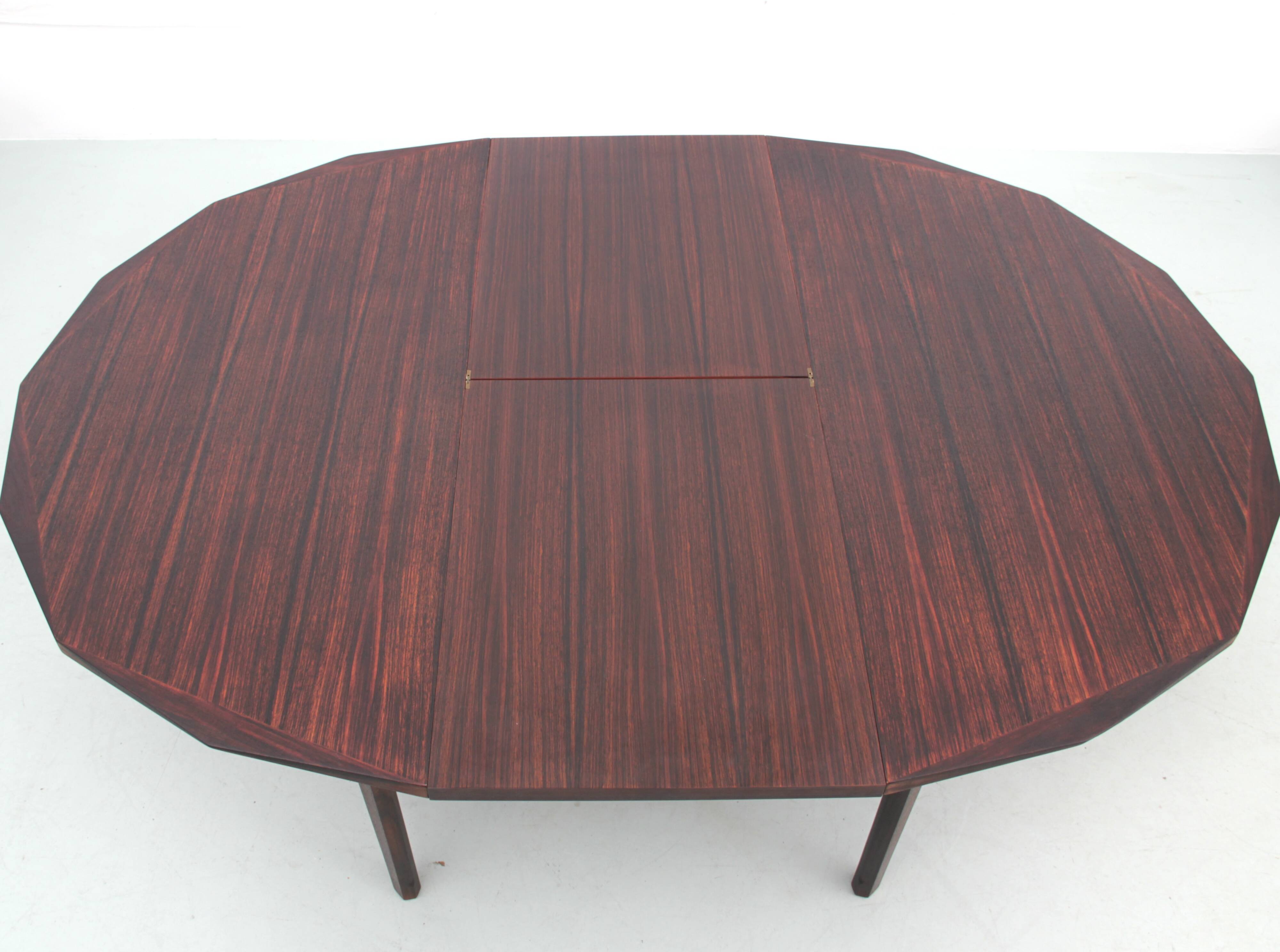 Rio rosewood dining table for 4/8 people.