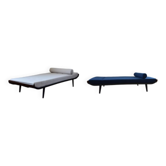 2 Cleopatra Mid Century Design Daybeds