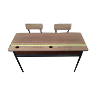 Double kindergarten school desk