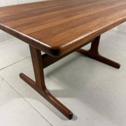 Table à manger en teck massif Danemark années 1970
