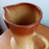 Digoin sandstone carafe