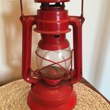 Lampe tempête rouge Meva 864 vintage
