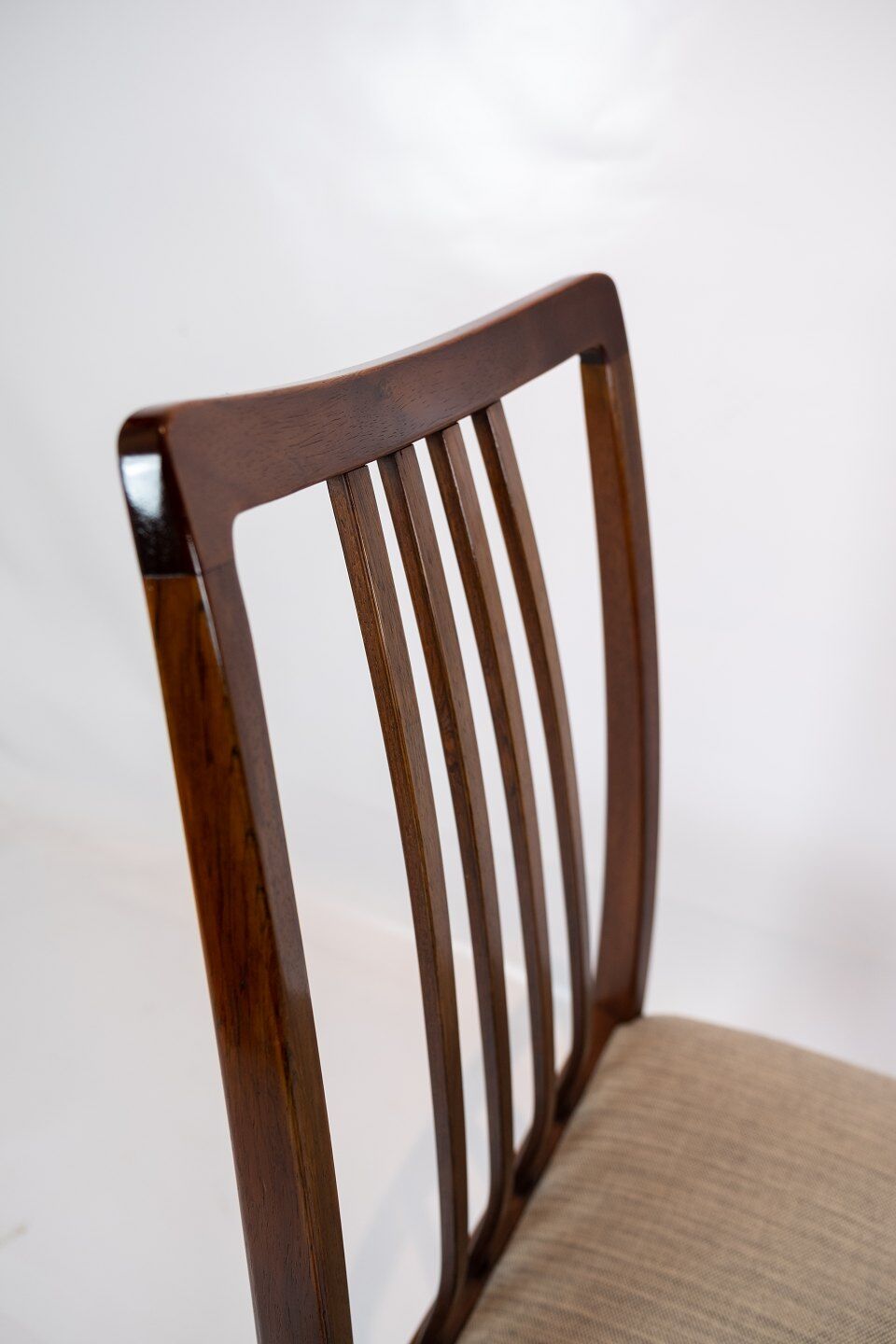Set of six dining room chairs of rosewood  of danish design from the 1960s