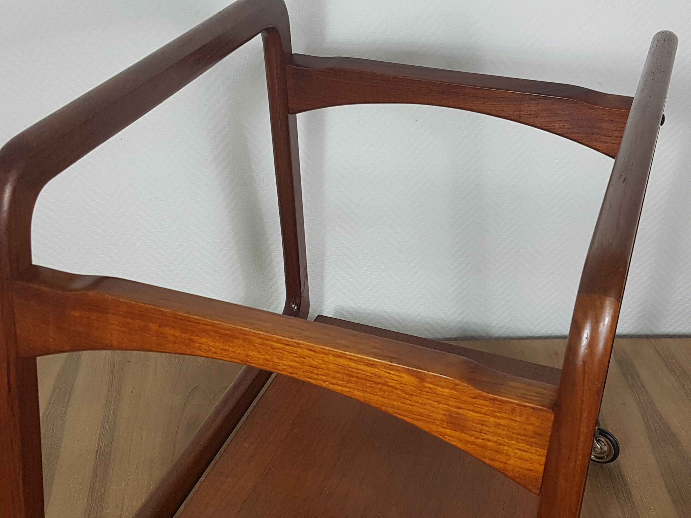 Scandinavian 70s dessert or mini-bar