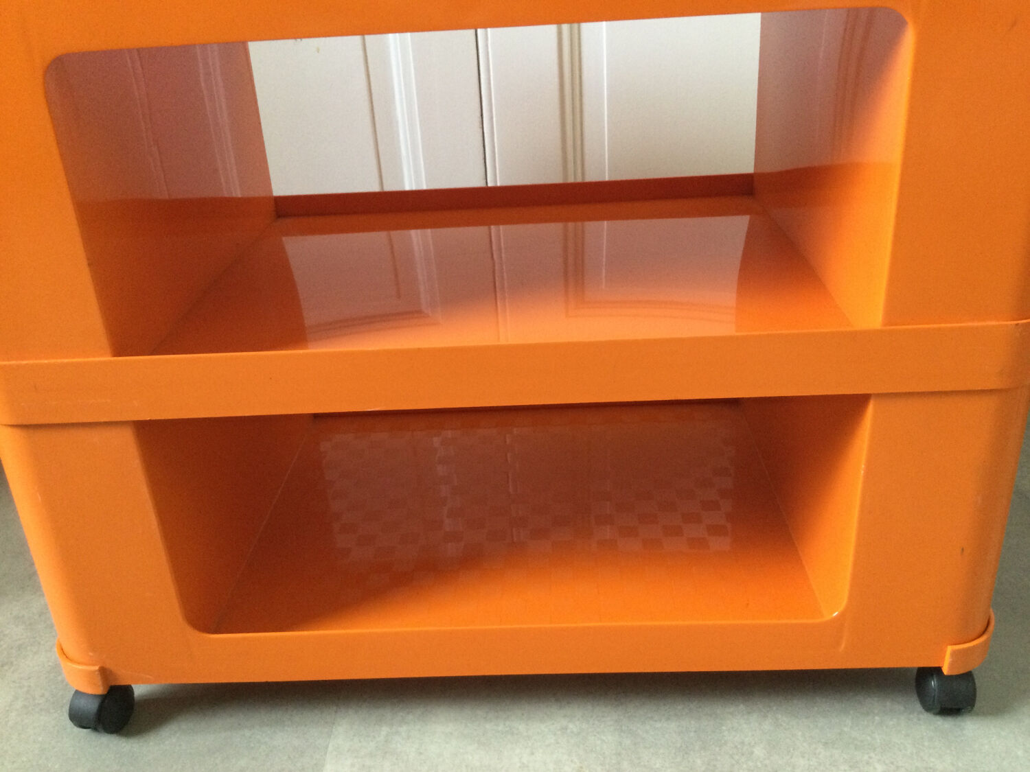 Prisunic Flair coffee/bar table 1970