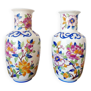 Paire de vases balustres