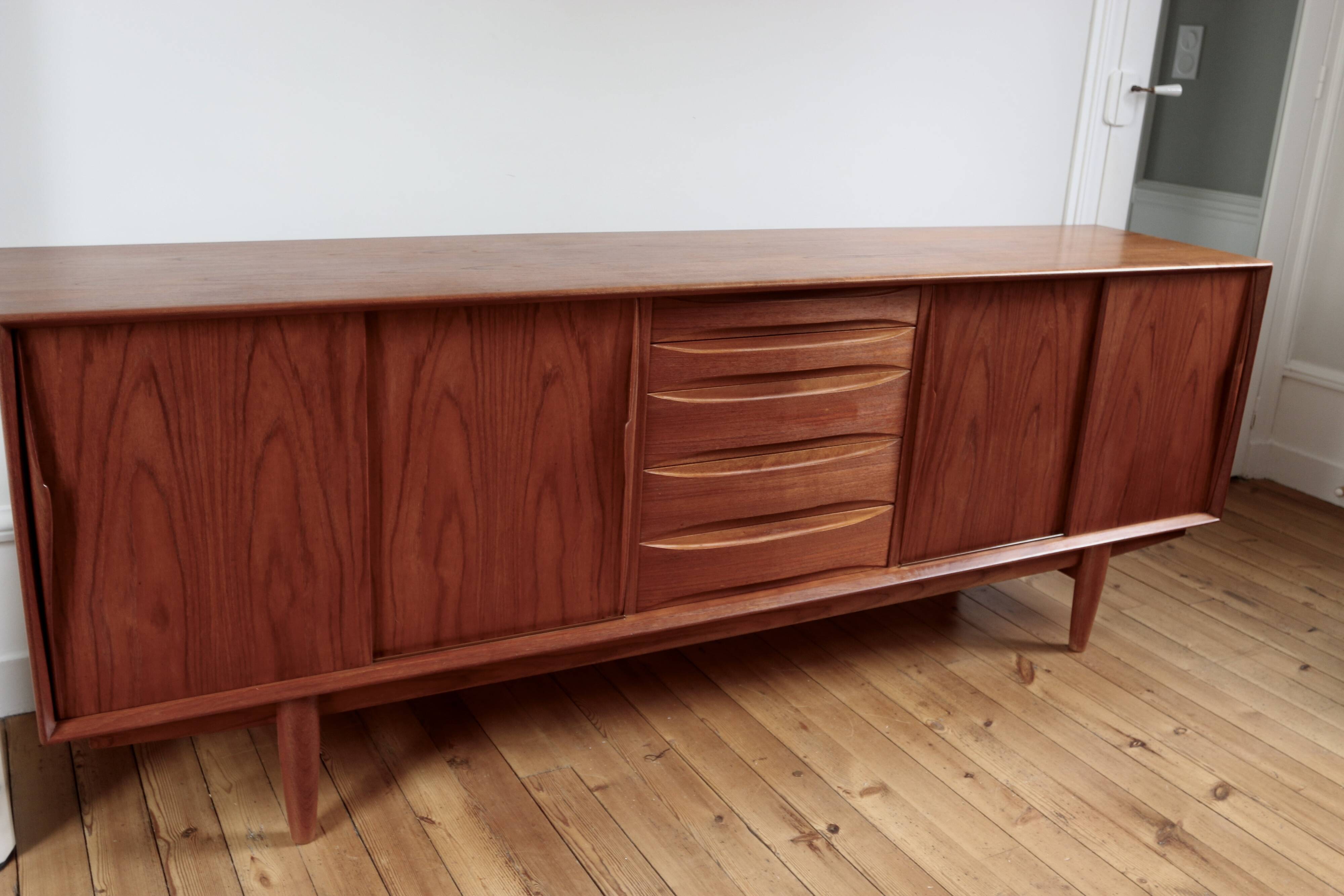 Enfilade scandinave vintage en teck Arne Vodder, 1960