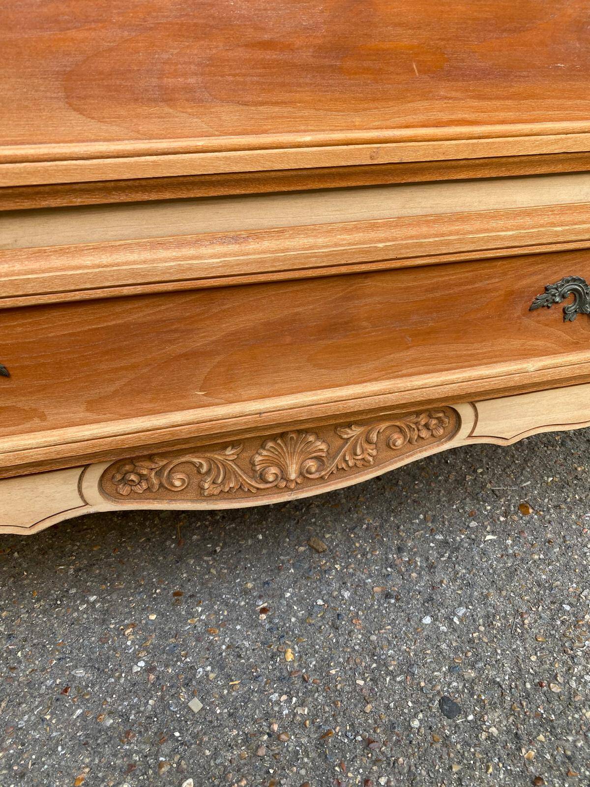 Bibus Louis XV chest of drawers renovated in raw solid wood and marquetry