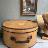 Hat box with leather handle
