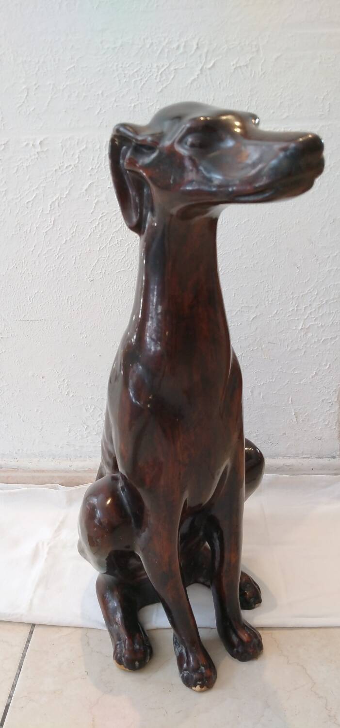 Greyhound statue from the early 20th century