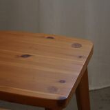 Set of 6 pine chairs